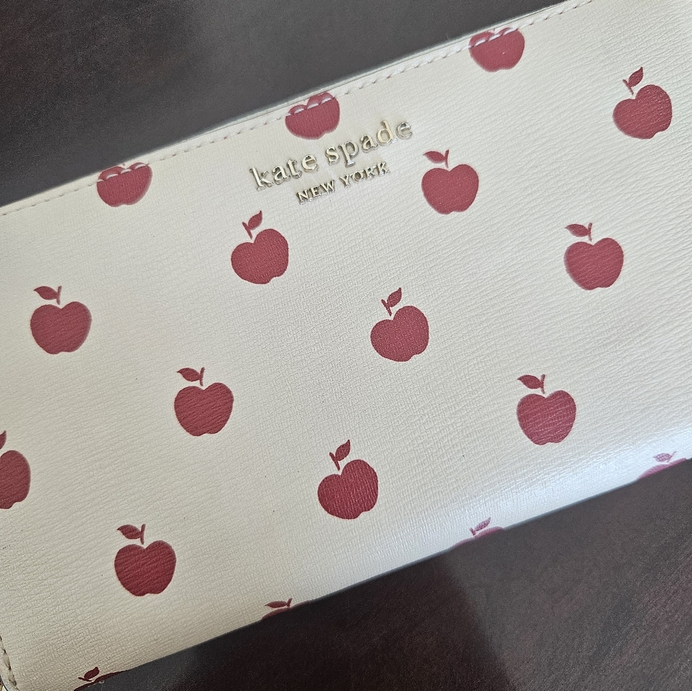 Kate Spade Cream Zipper Wallet with Red Apple Design - Picture 1 of 10